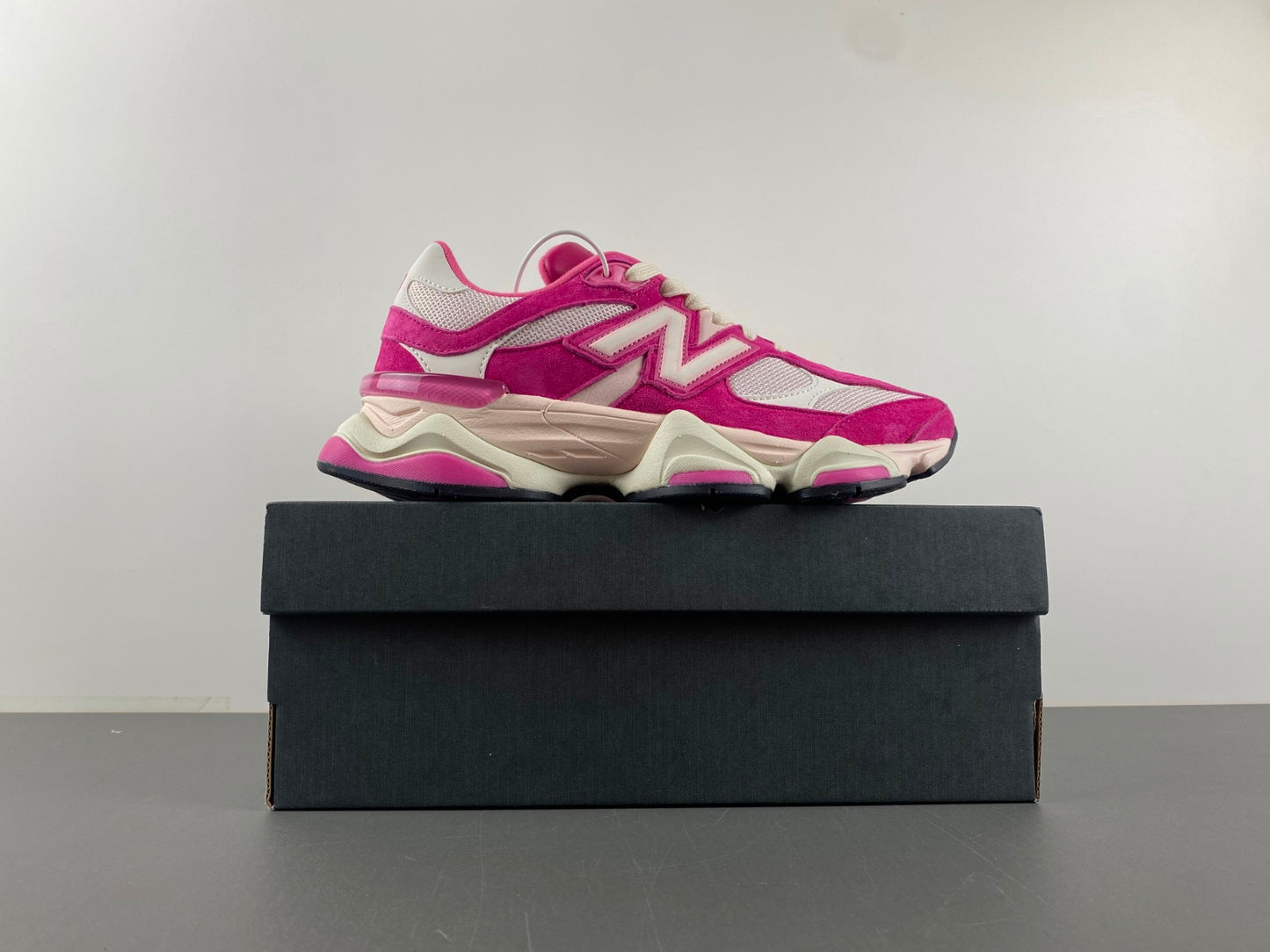 New Balance 9060 “Fuchsia”