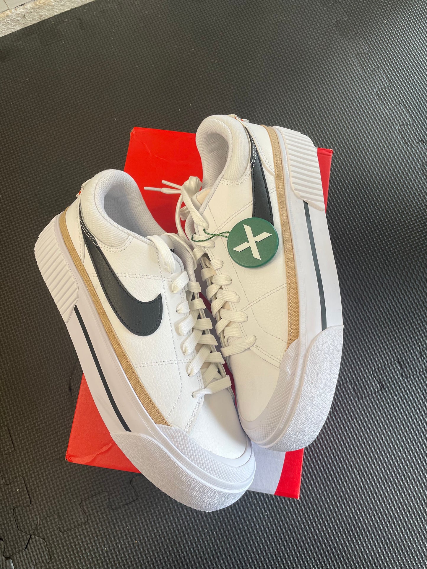 Nike Court Legact Lift “White/Black”