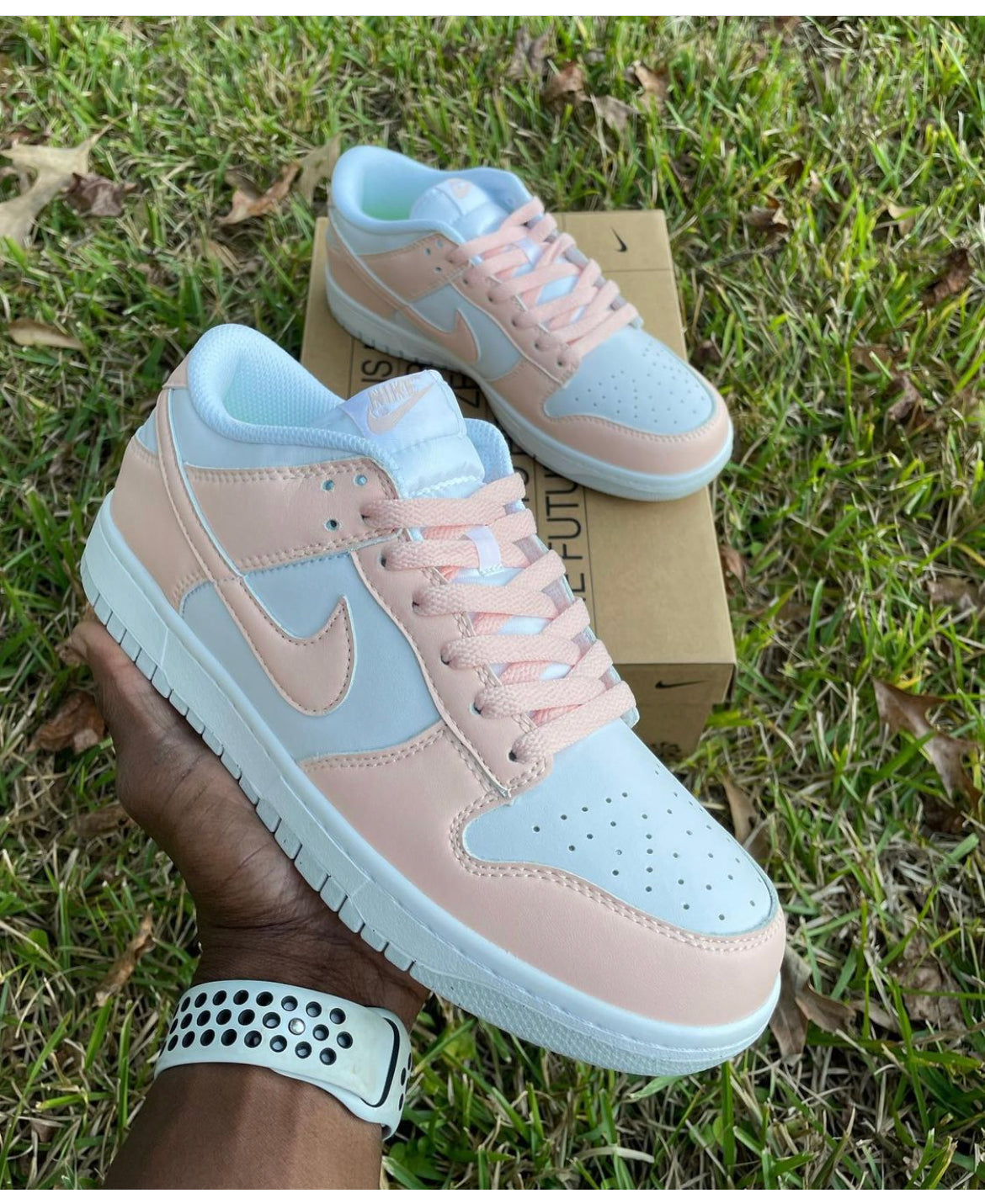 Nike Dunk “Pale Coral”