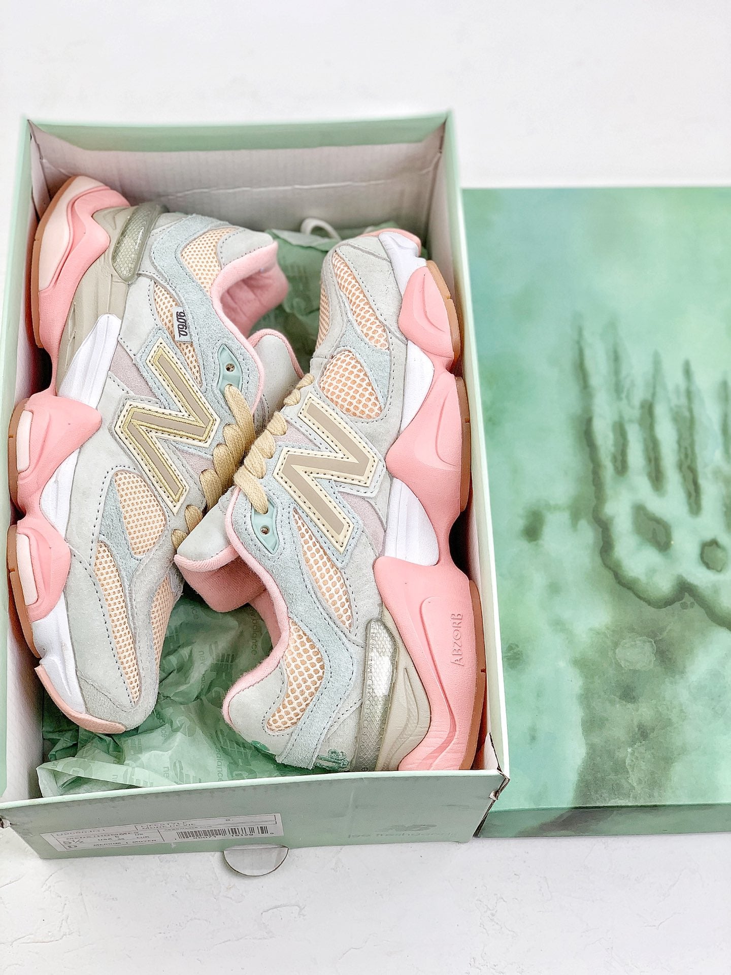 New Balance 9060