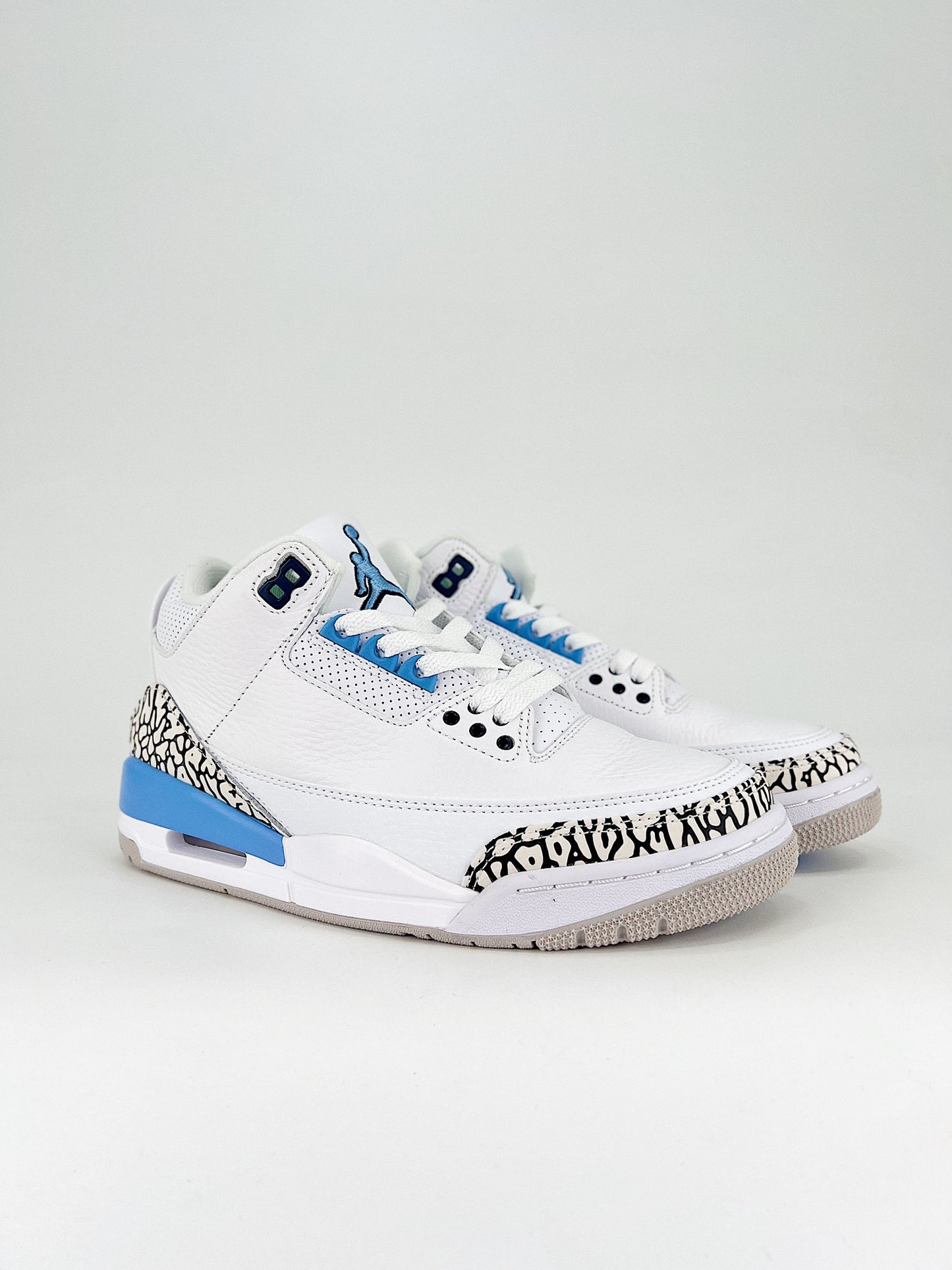 Jordan 3 Retro “UNC”