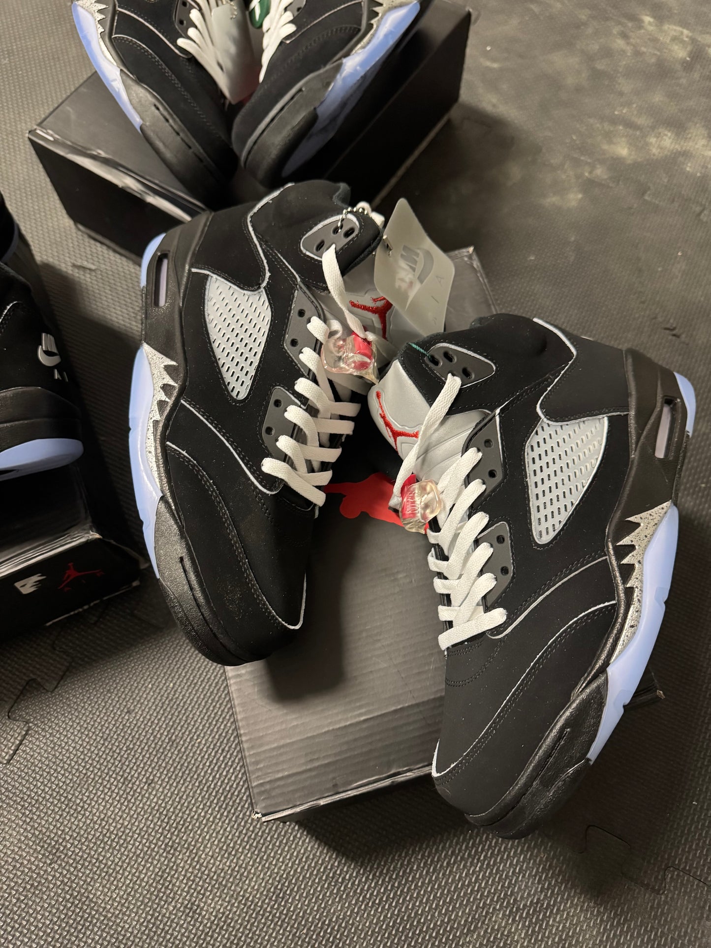 Jordan 5 Retro OG “Black Reimagined”
