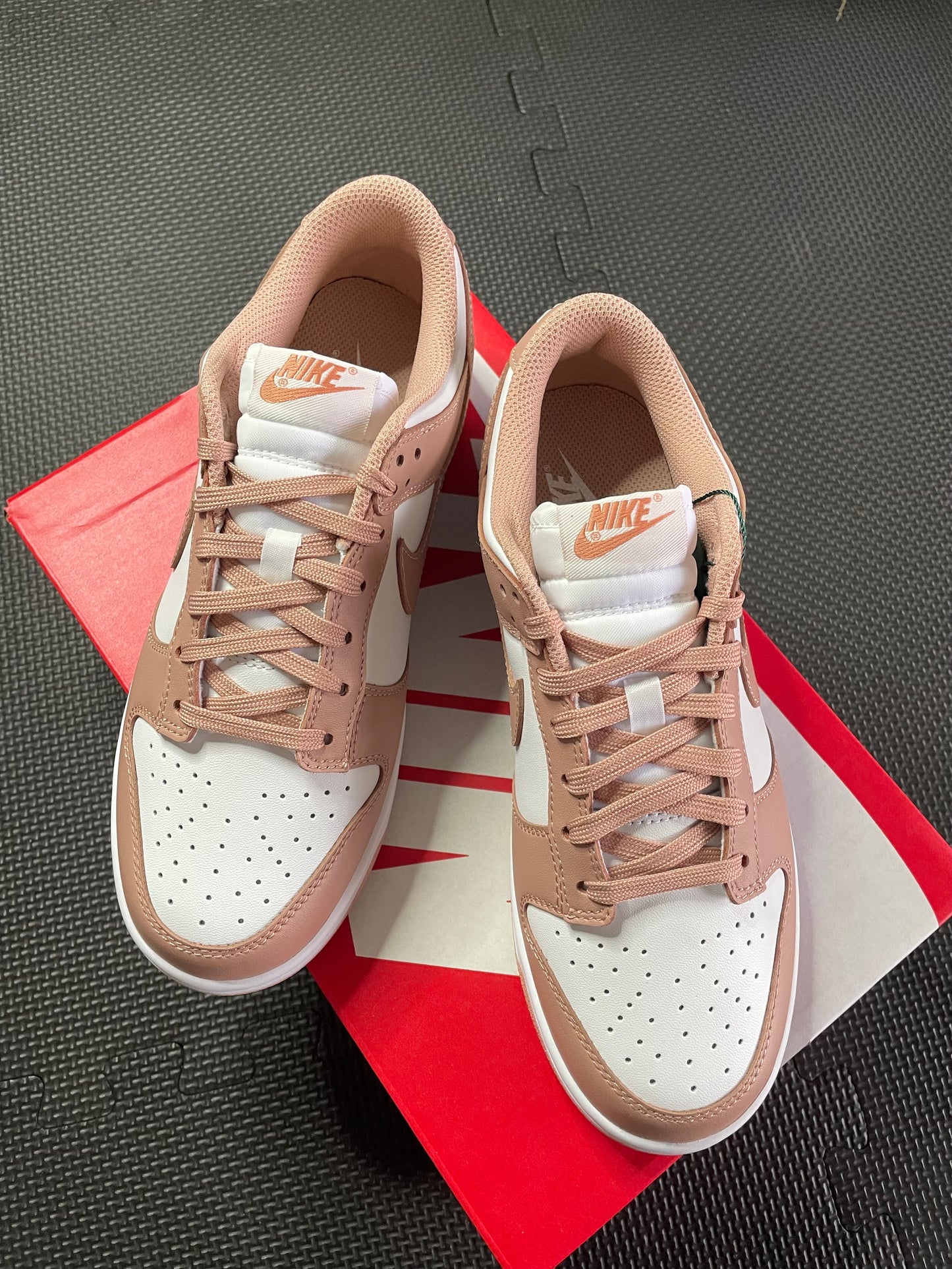 Nike Dunk Low “Rose Whisper”