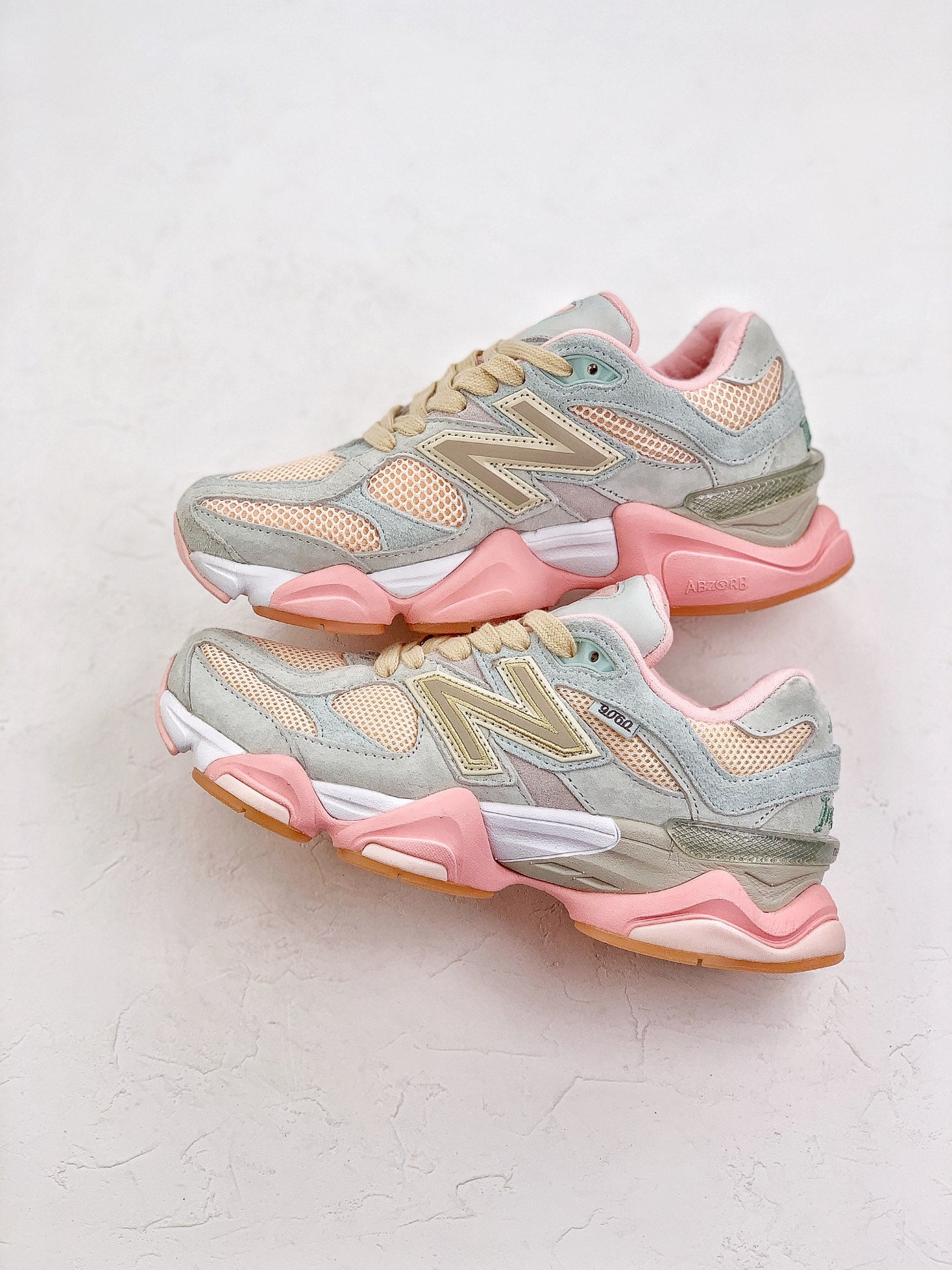 New Balance 9060