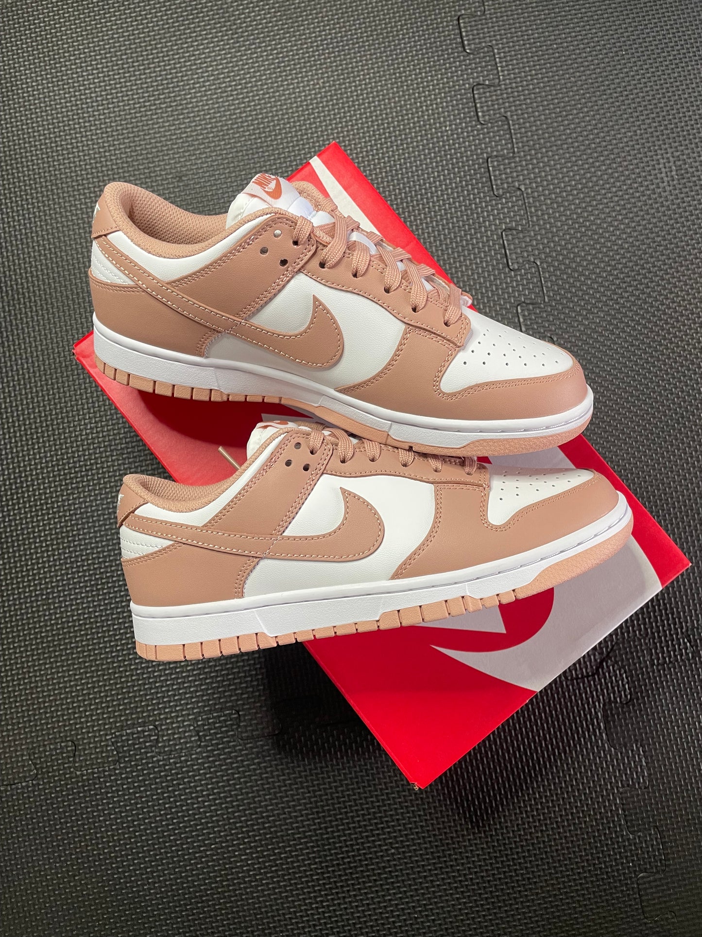 Nike Dunk Low “Rose Whisper”