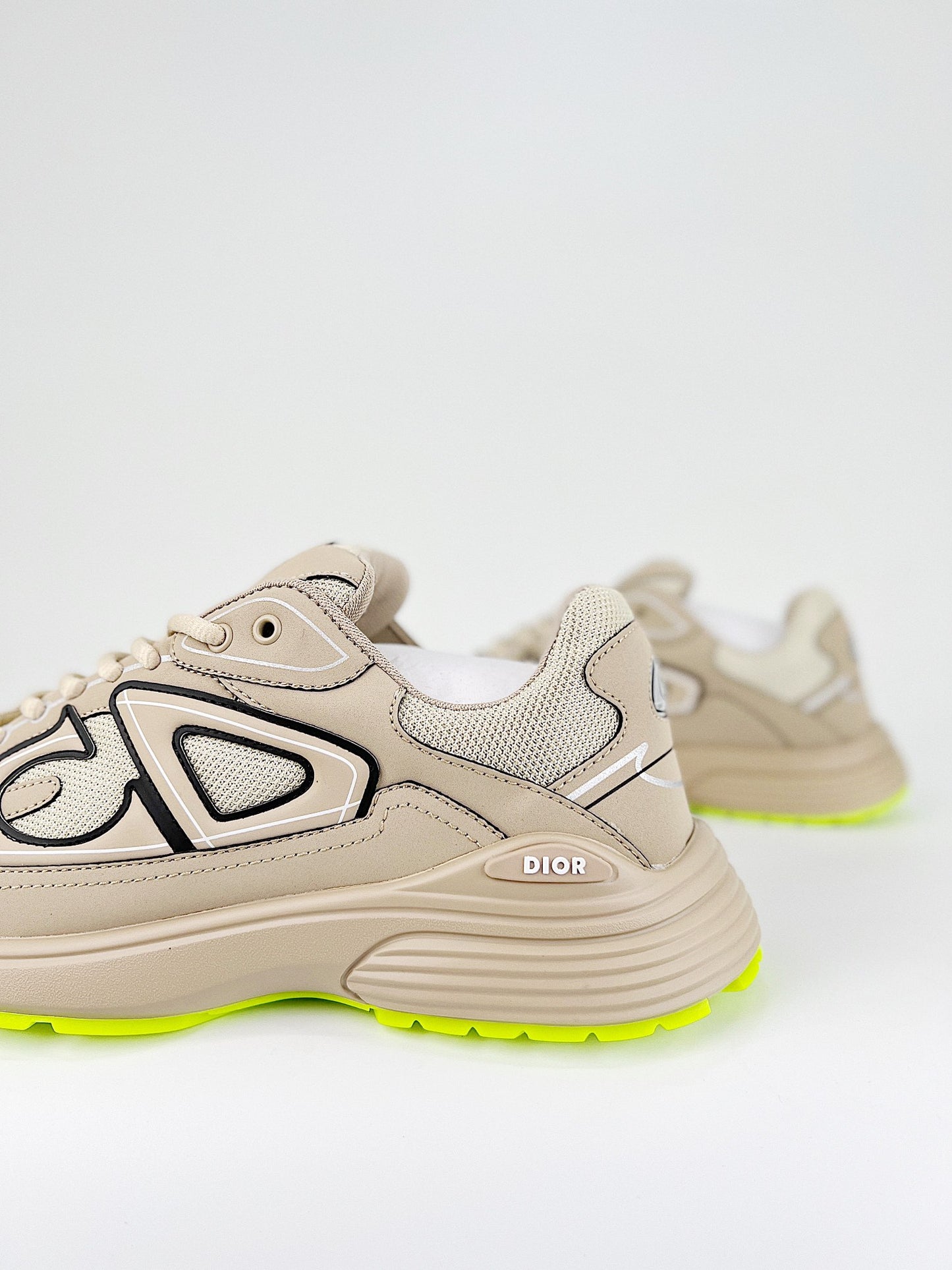 Christian Dior sneaker