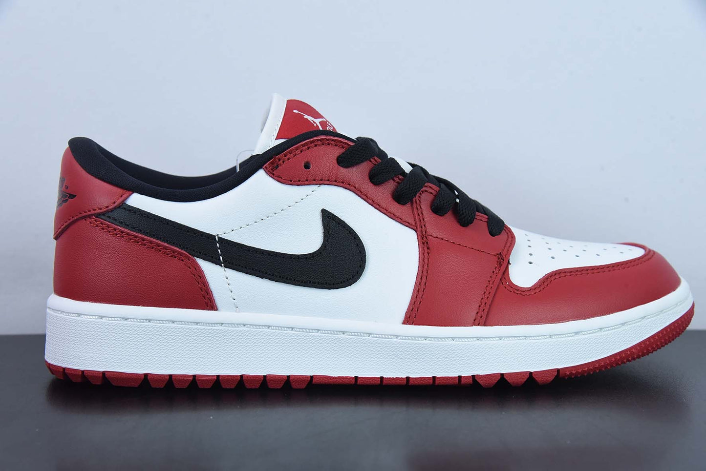Jordan 1 Retro Low Golf “Chicago”