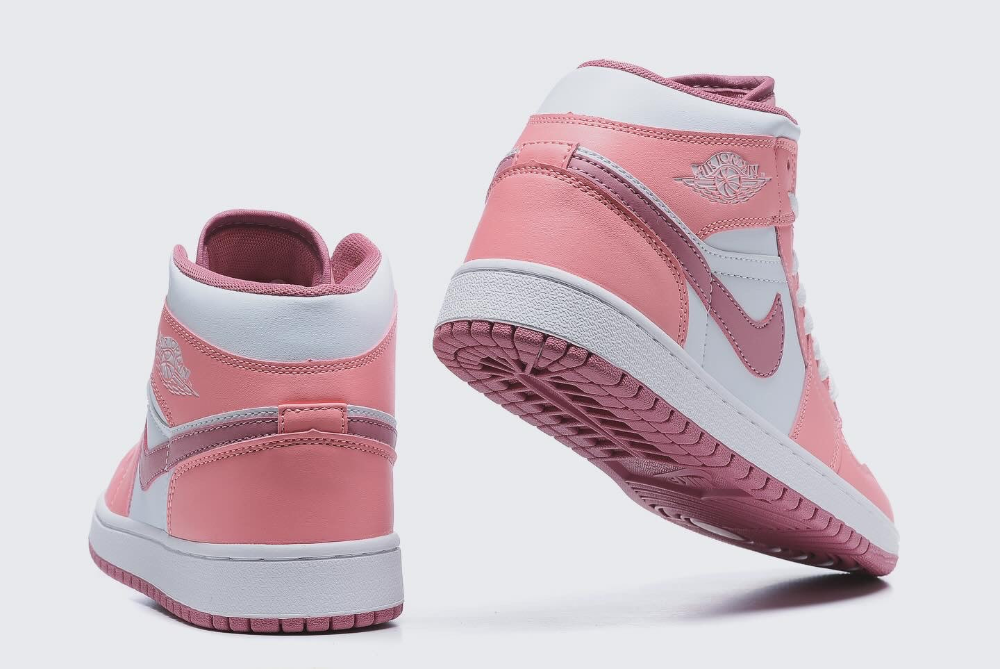 Air Jordan 1 Mid “Pink Textures”