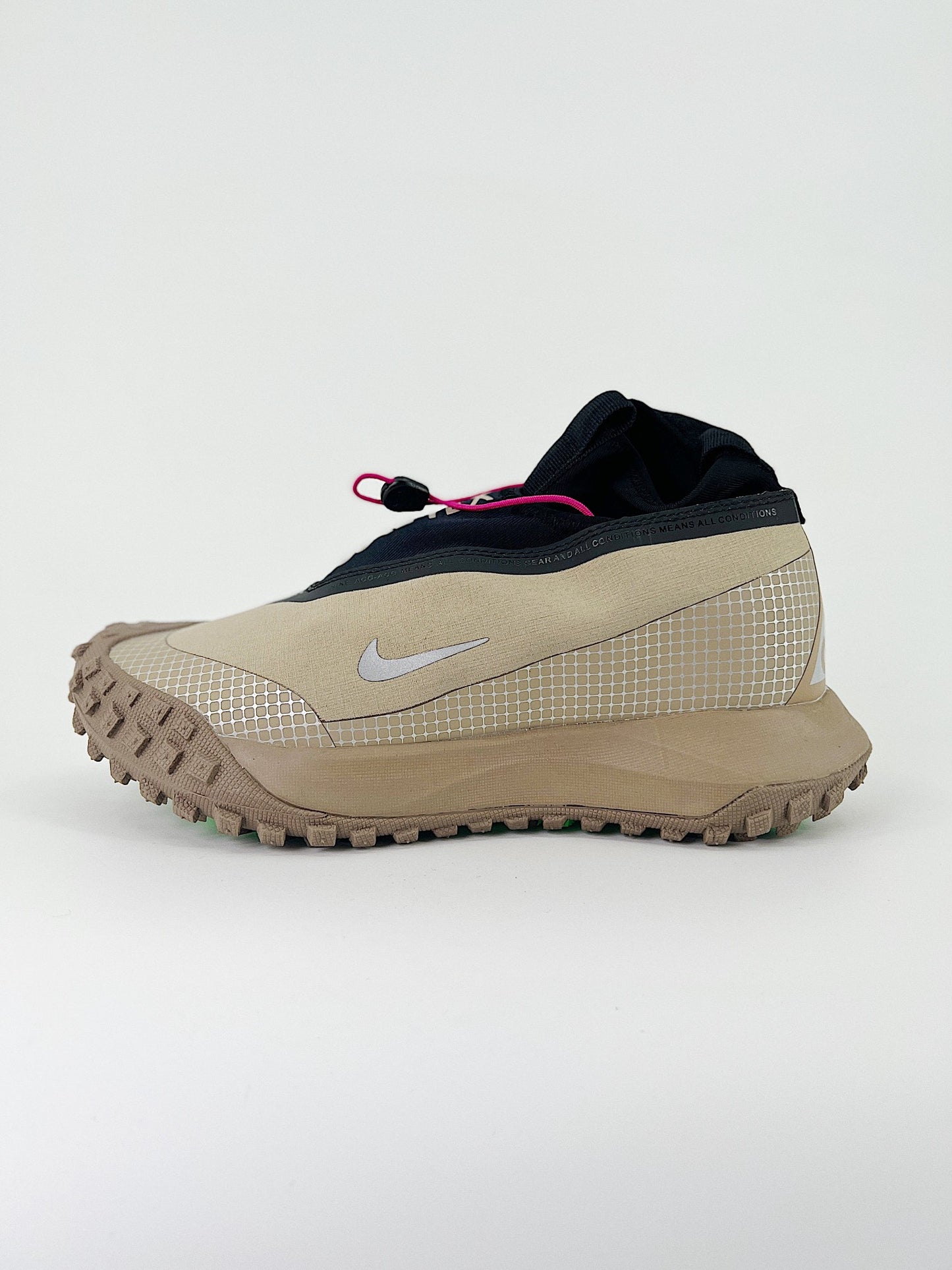 Nike ACG Mountain Fly Gore-Tex “Khaki”