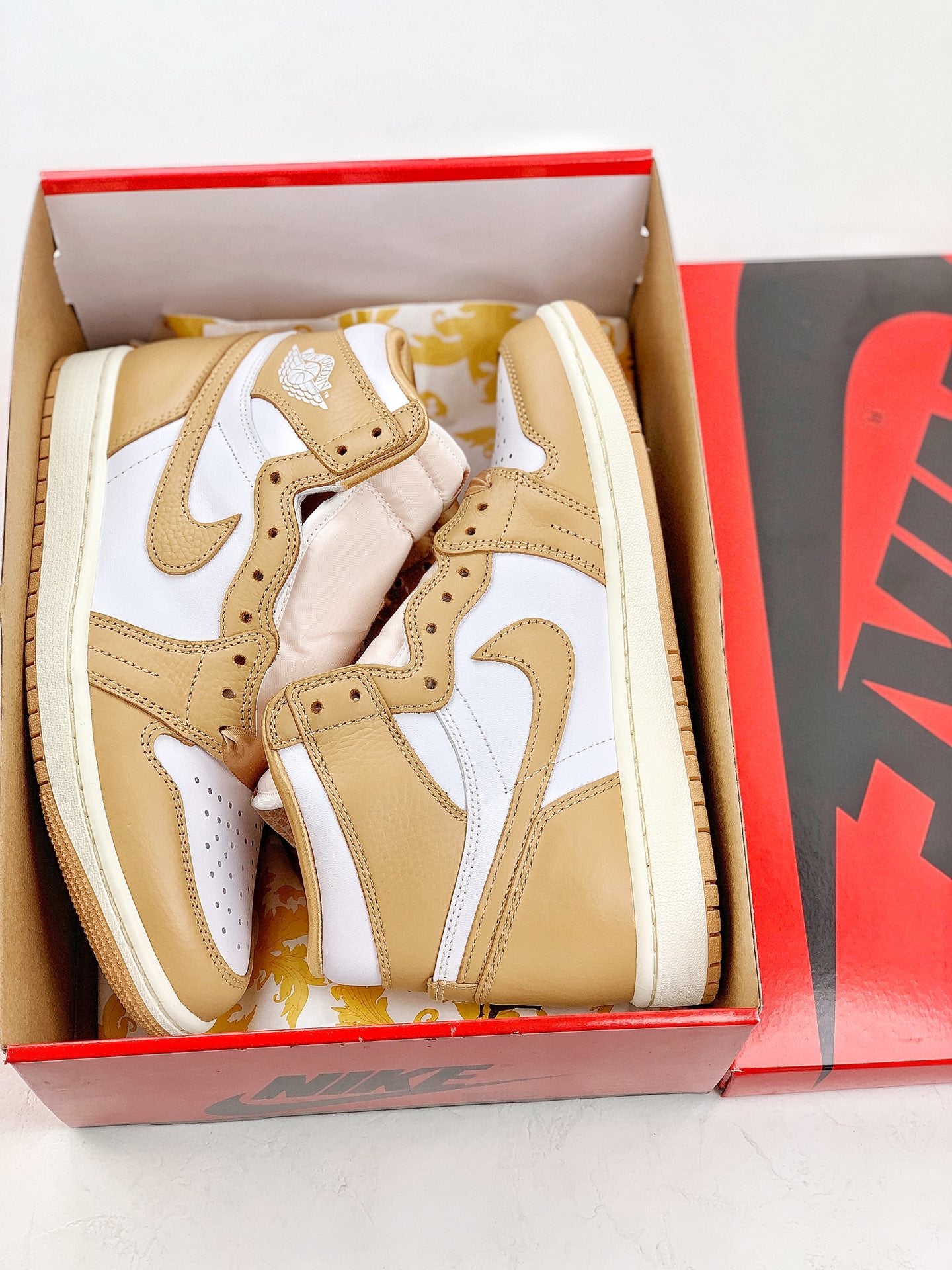 Jordan 1 Retro “Praline”