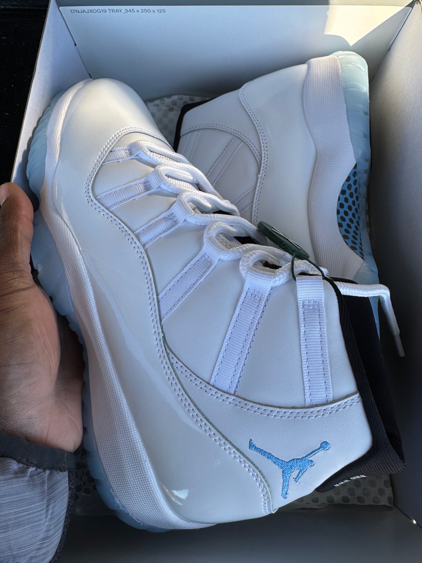 Jordan 11 Retro “Legend Blue”