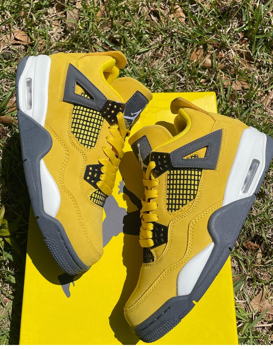 Jordan 4 Retro “Lightning”