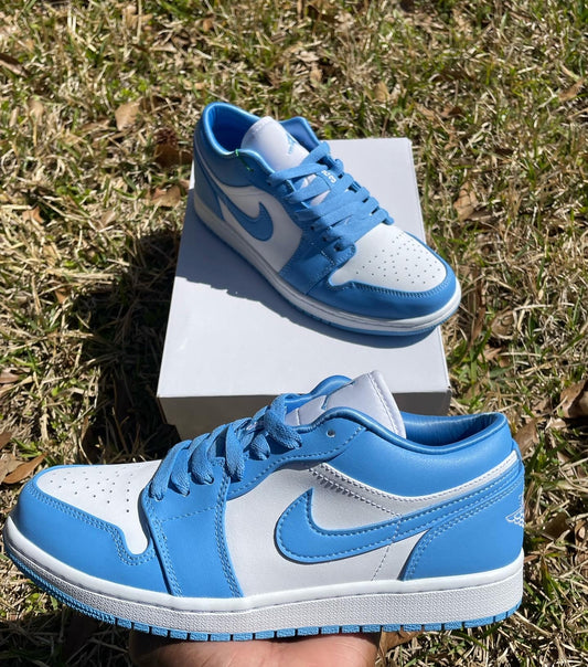 Jordan 1 Low “UNC”