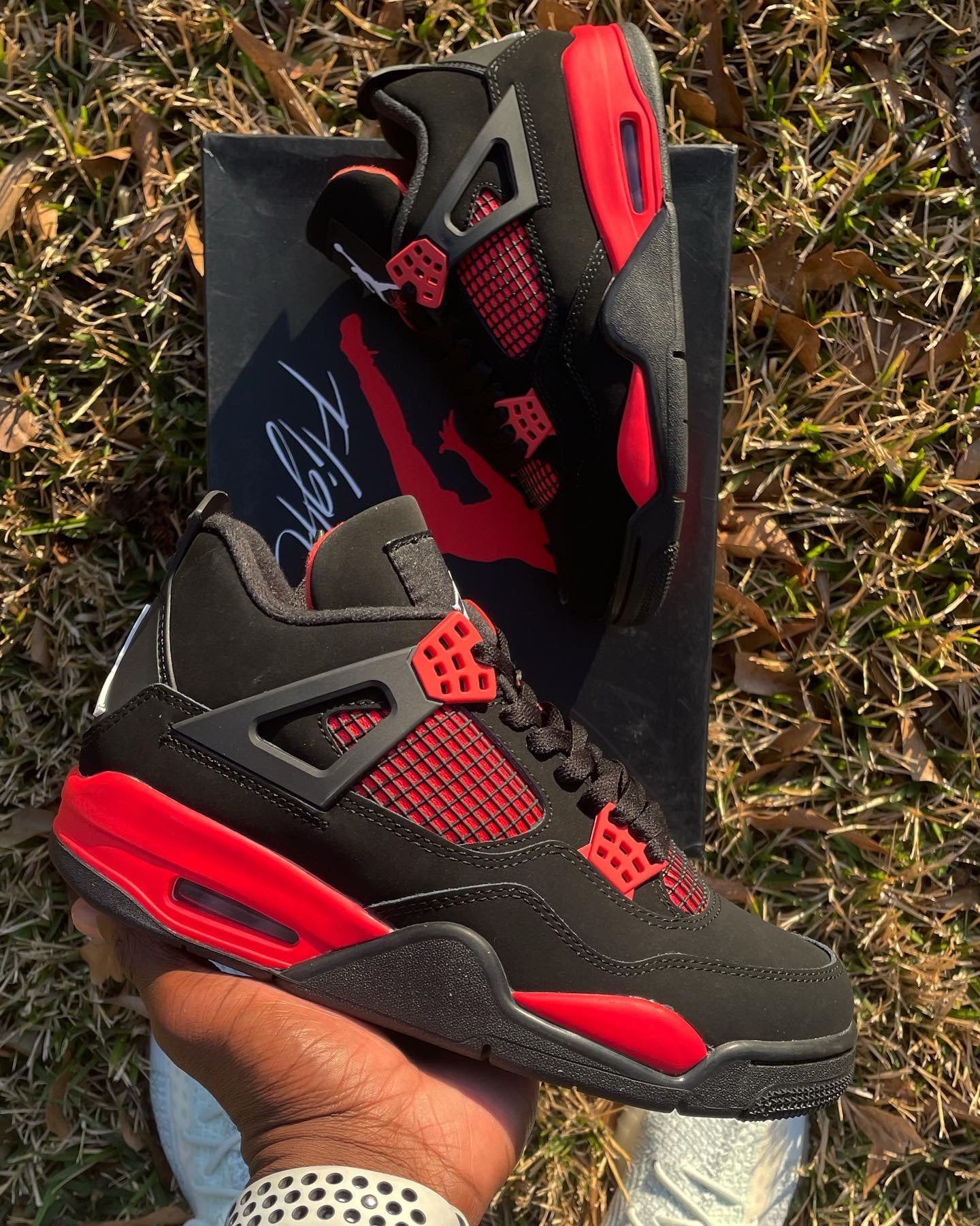 Jordan 4 Retro “Red Thunder”