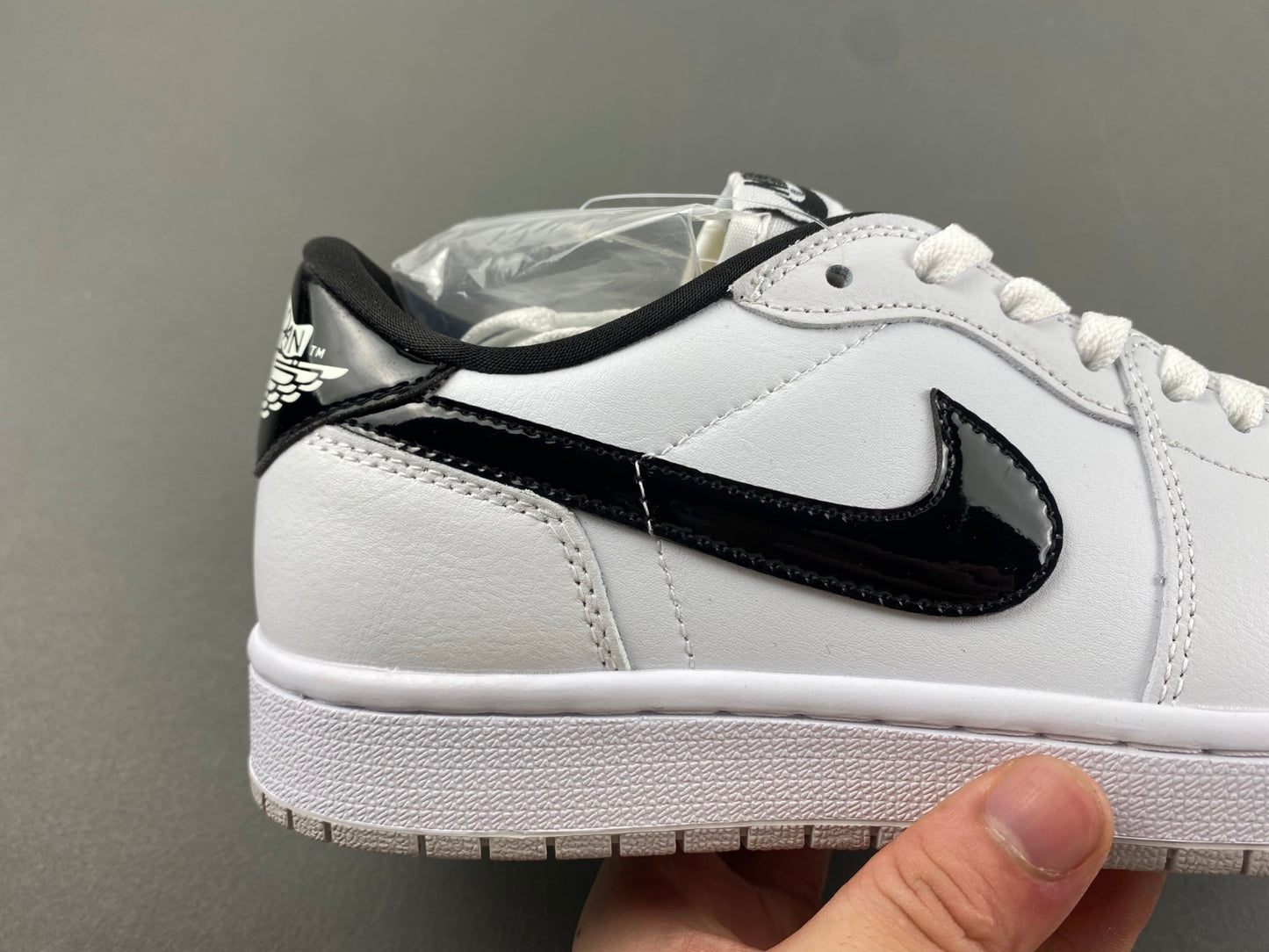 Jordan 1 Low “Reverse”