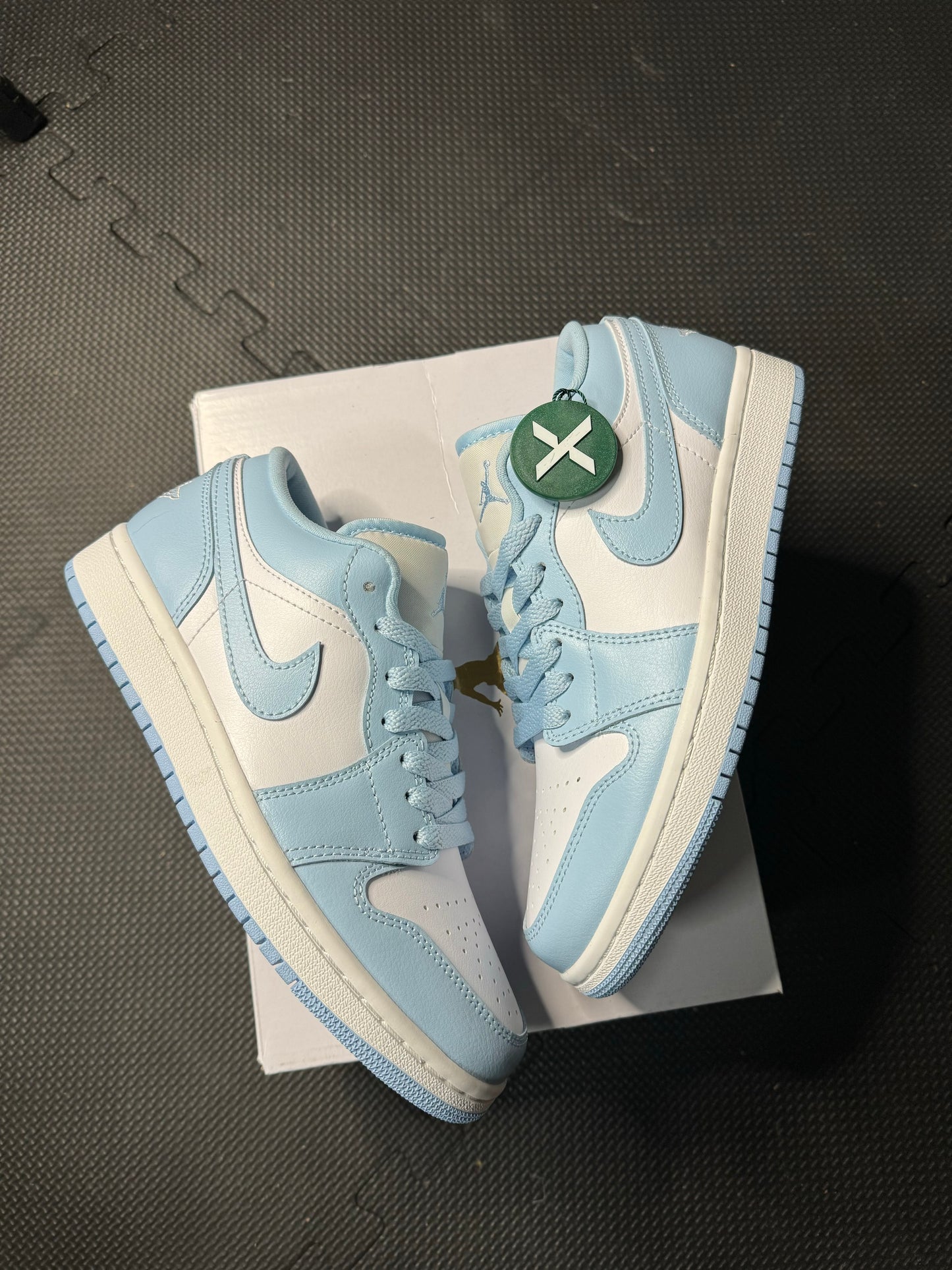 Air Jordan 1 Low “Light Blue”