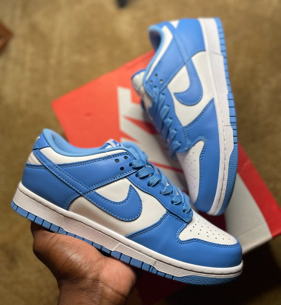 Nike Dunk Low “UNC”