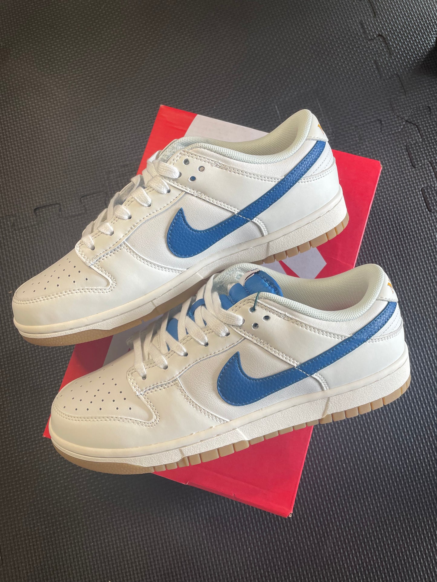 Nike Dunk Low SE “Sail Dark Marina Blue”