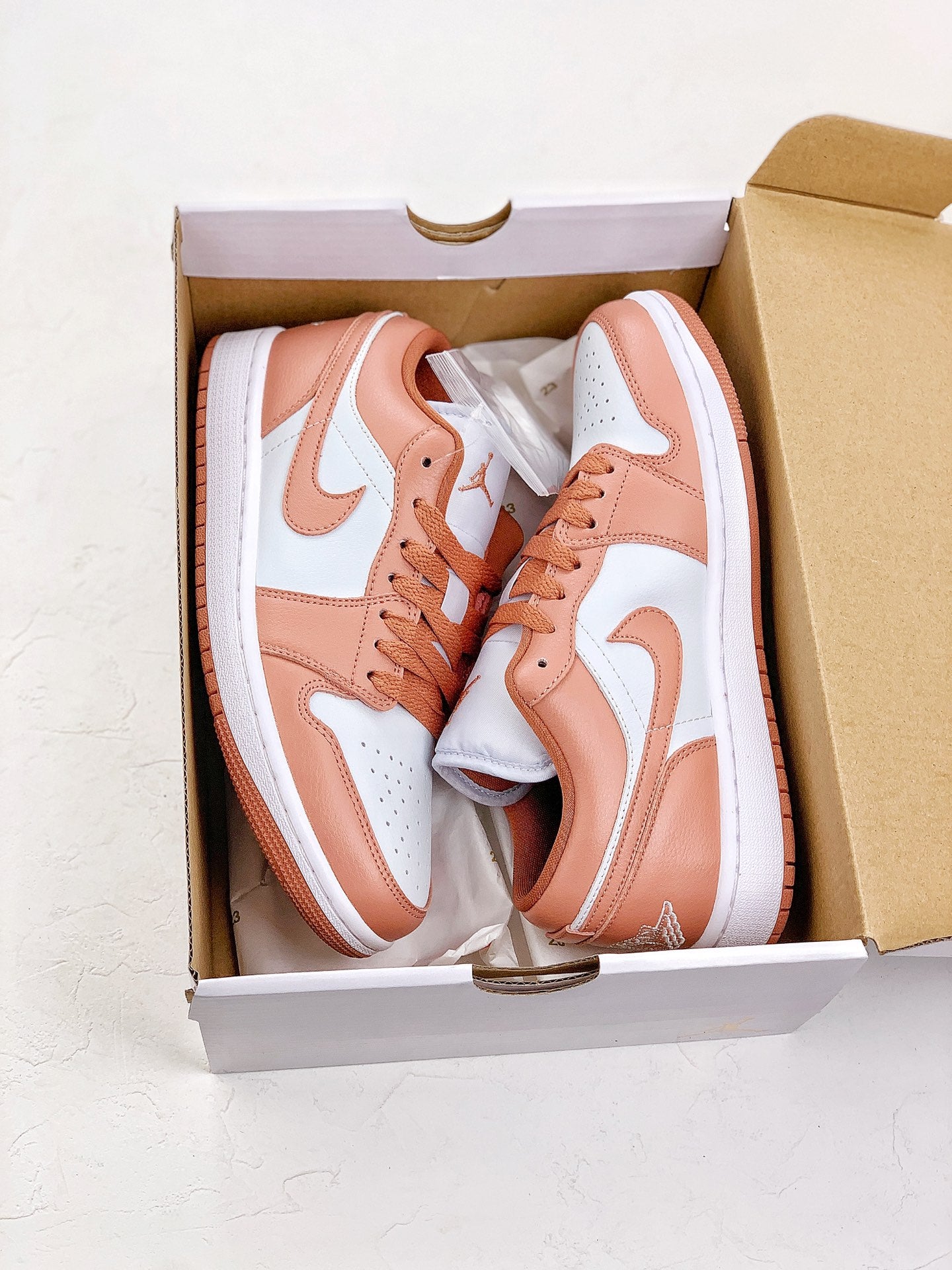 Jordan 1 Low “Light Peach”