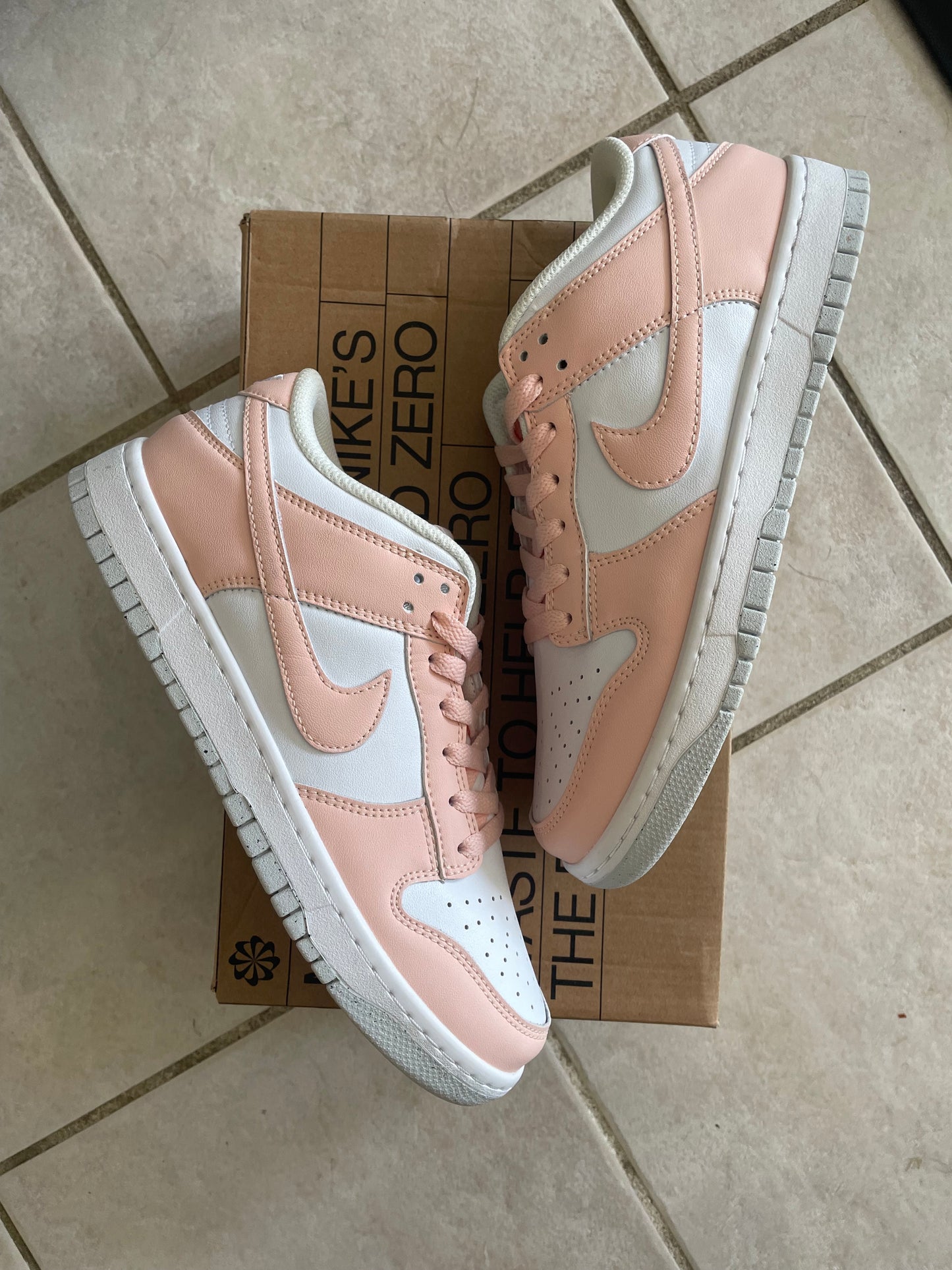 Nike Dunk “Pale Coral”