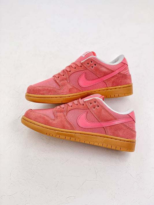 Nike SB Dunks “Ado”