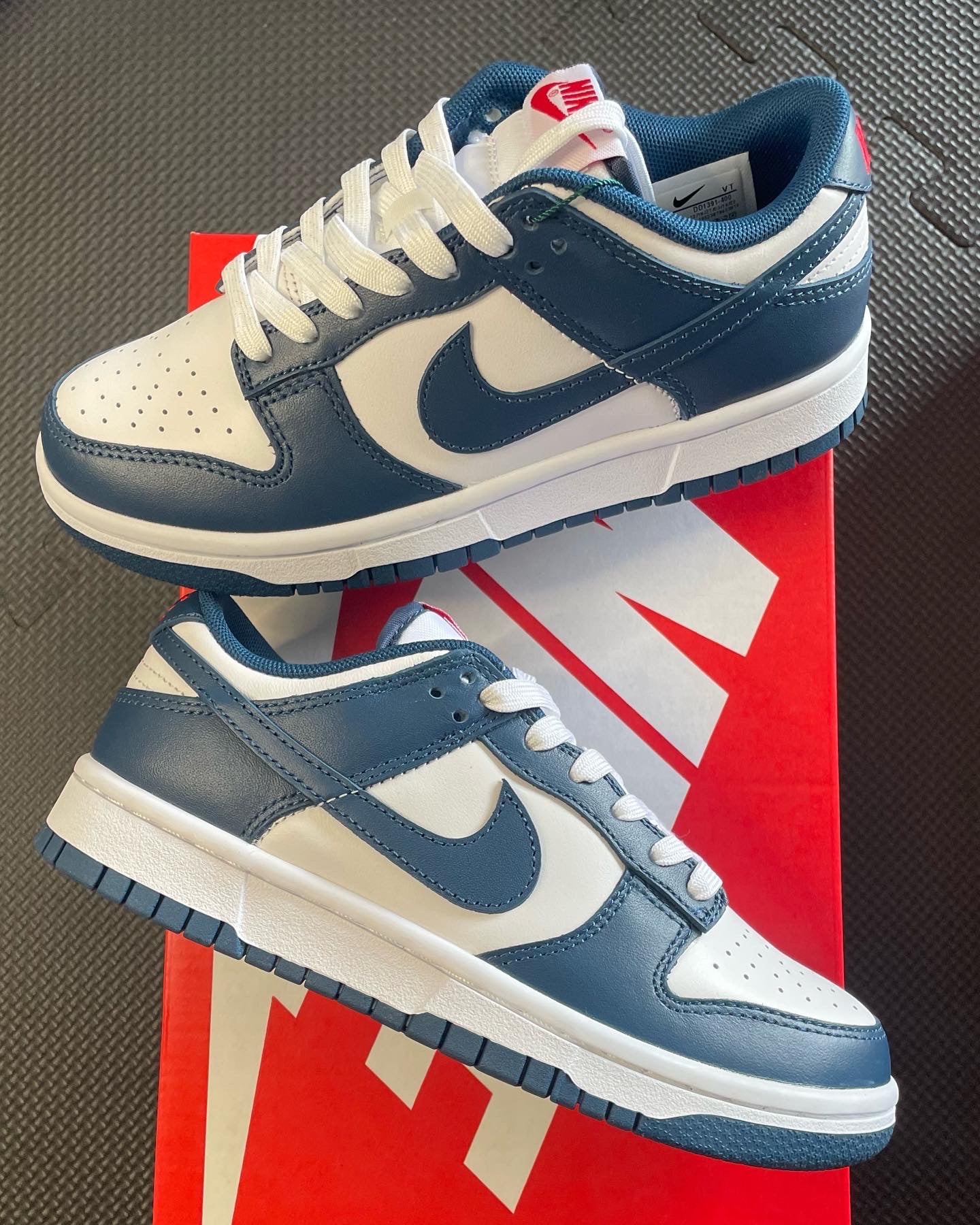 Nike Dunk Low “Valerian Blue”